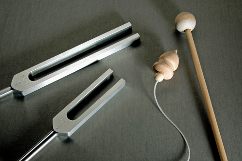 Handhabung Stimmgabel
